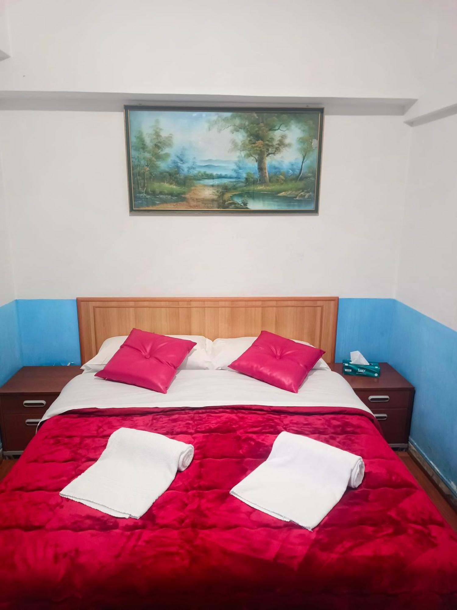 Host Roma Hostel Εξωτερικό φωτογραφία