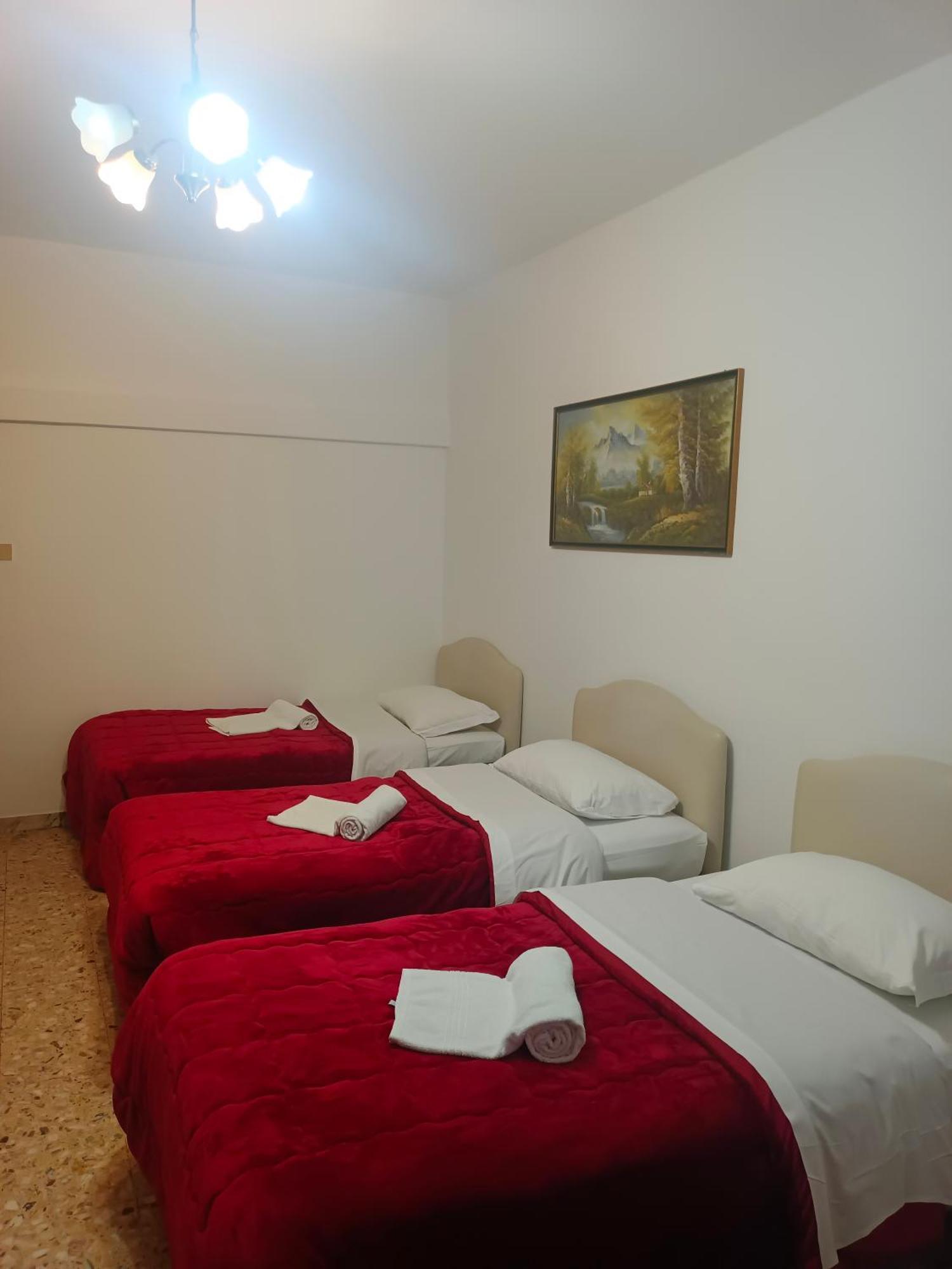 Host Roma Hostel Εξωτερικό φωτογραφία